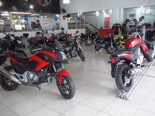 Salão de Motos Luc Sul