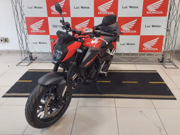 Honda CB 500 HORNET 2026/2026, foto 1
