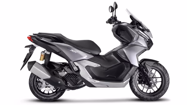 Honda ADV prata vista lateral